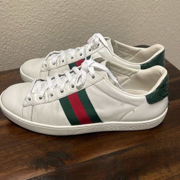 Gucci Ace Sneakers Authentic White Leather Monogram Green Web Sz 35.5 / 5.5 USA - Picture 1 of 17